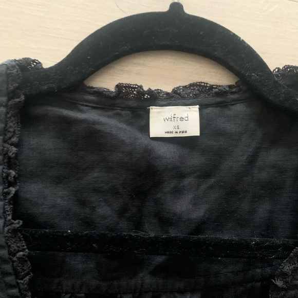 Peplum Blouse - Aritzia - Picture 3 of 3